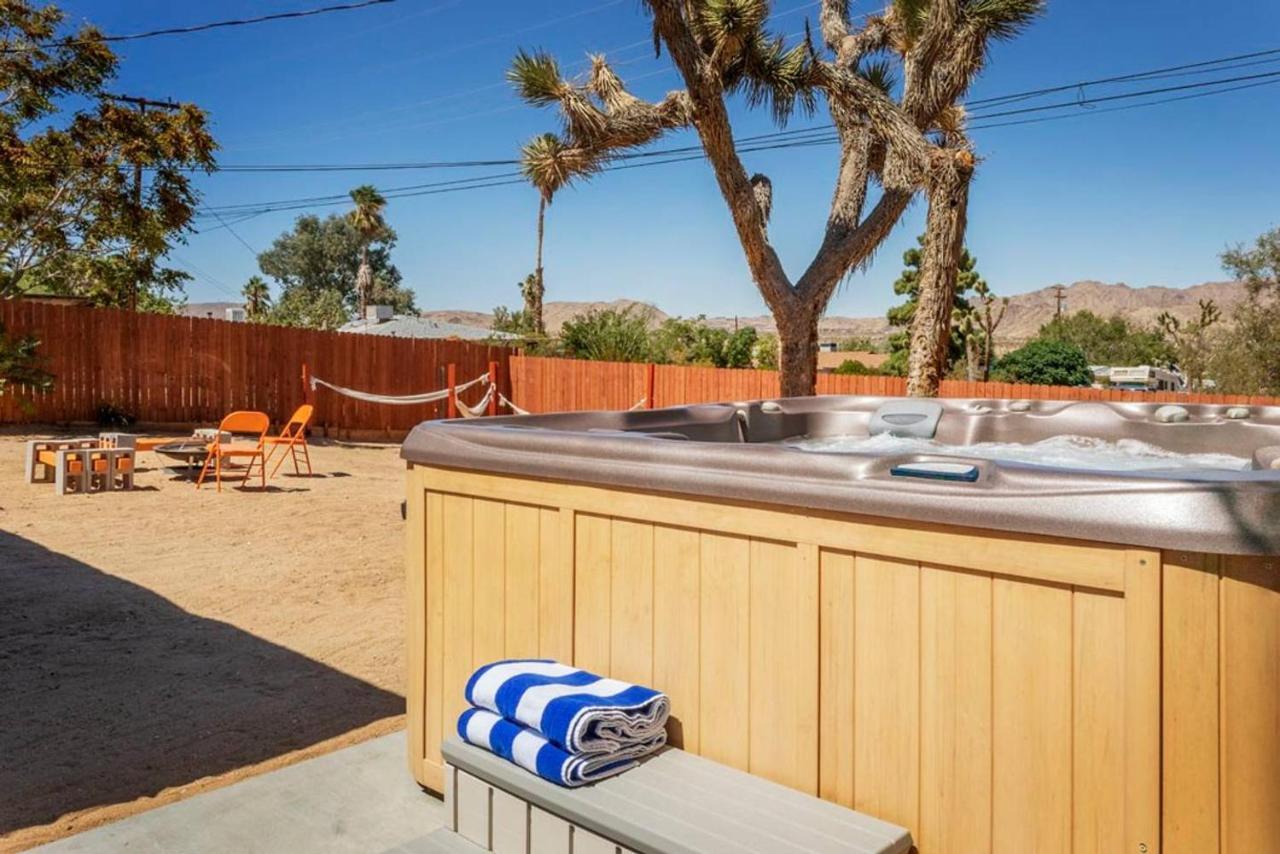 Made In The Shade - Central, Hot Tub, Ac, Sleeps 8 Villa Joshua Tree Ngoại thất bức ảnh
